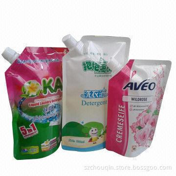 Stand-up pouch for detergent, high barrier, pressure/pollution-resistant, good sealability